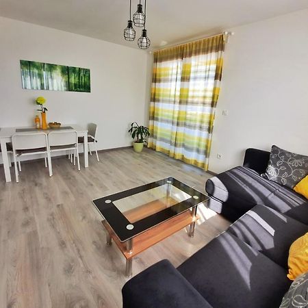 Apartment Mrvica Near The Zagreb Airport 大戈里察 外观 照片