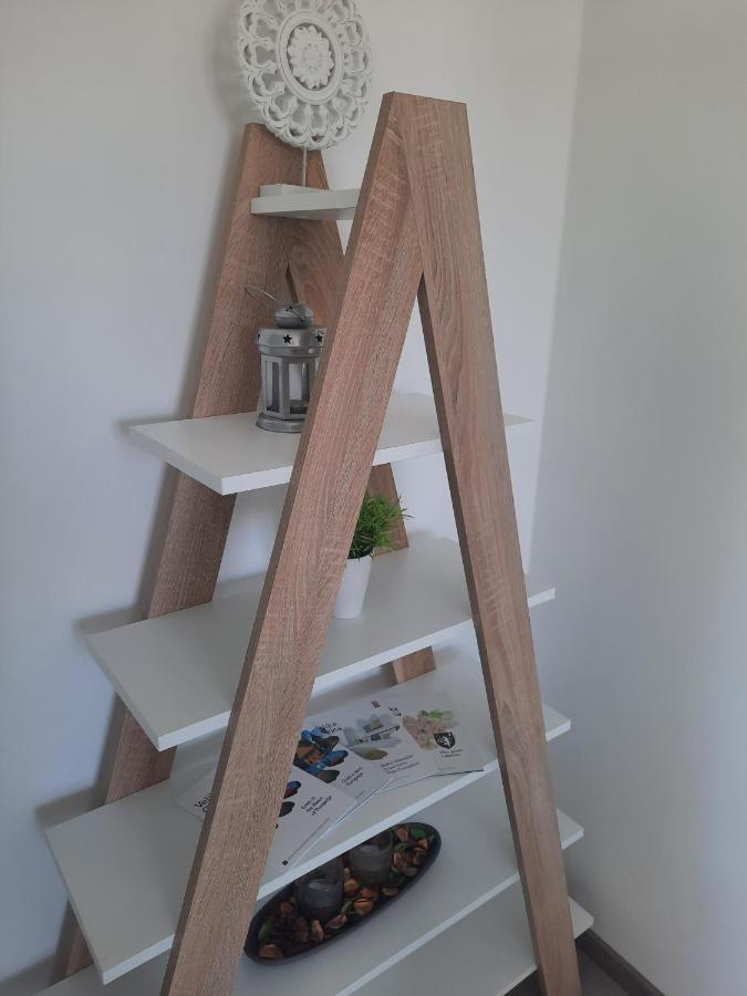 Apartment Mrvica Near The Zagreb Airport 大戈里察 外观 照片