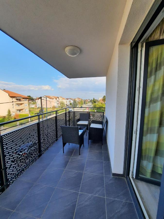 Apartment Mrvica Near The Zagreb Airport 大戈里察 外观 照片