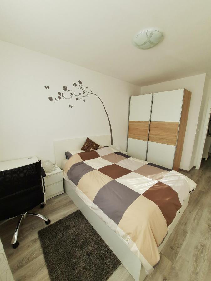 Apartment Mrvica Near The Zagreb Airport 大戈里察 外观 照片